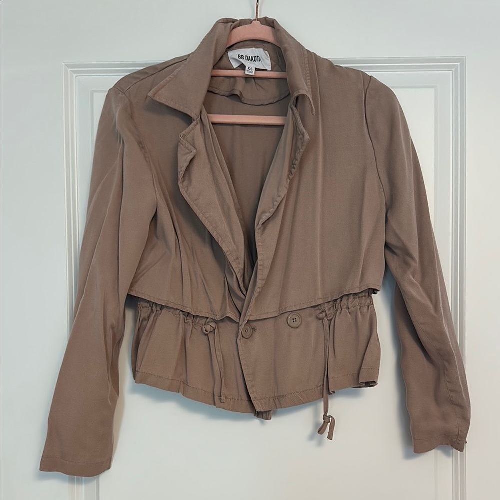 BB Dakota Women's Tan Jacket